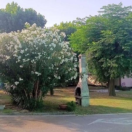 L'Oasi Di Lulu' Hotel Senigallia Kültér fotó