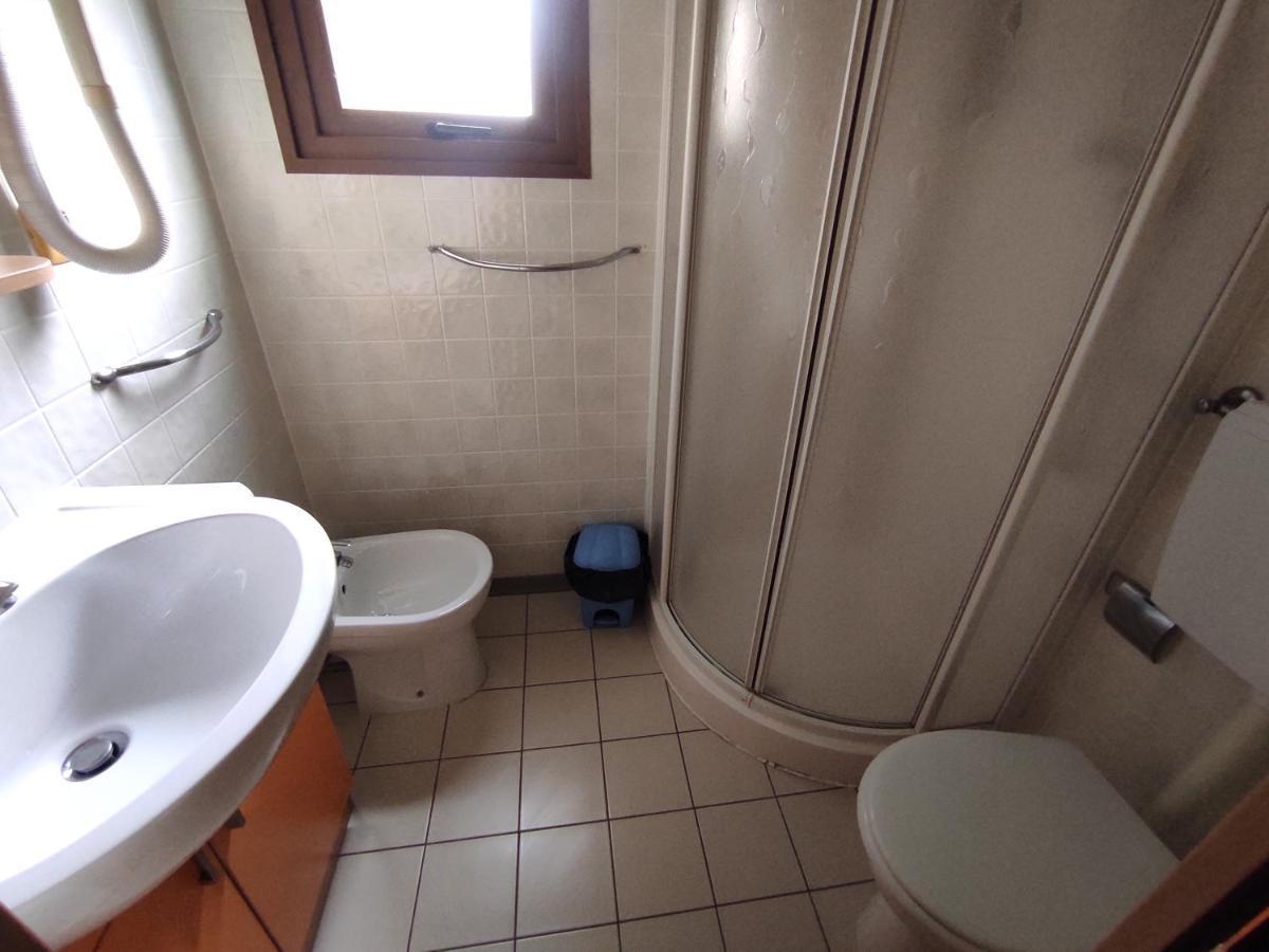 L'Oasi Di Lulu' Hotel Senigallia Kültér fotó